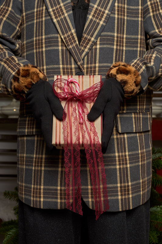 Linea Leo Gloves | Black Gloves & Mittens Black Colour 