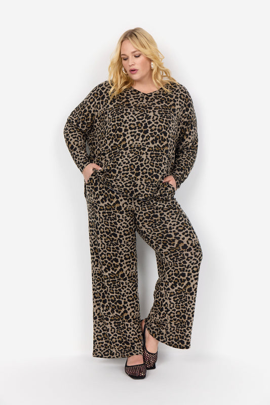 Lion Blouse | Black Blouse Wasabi Concept