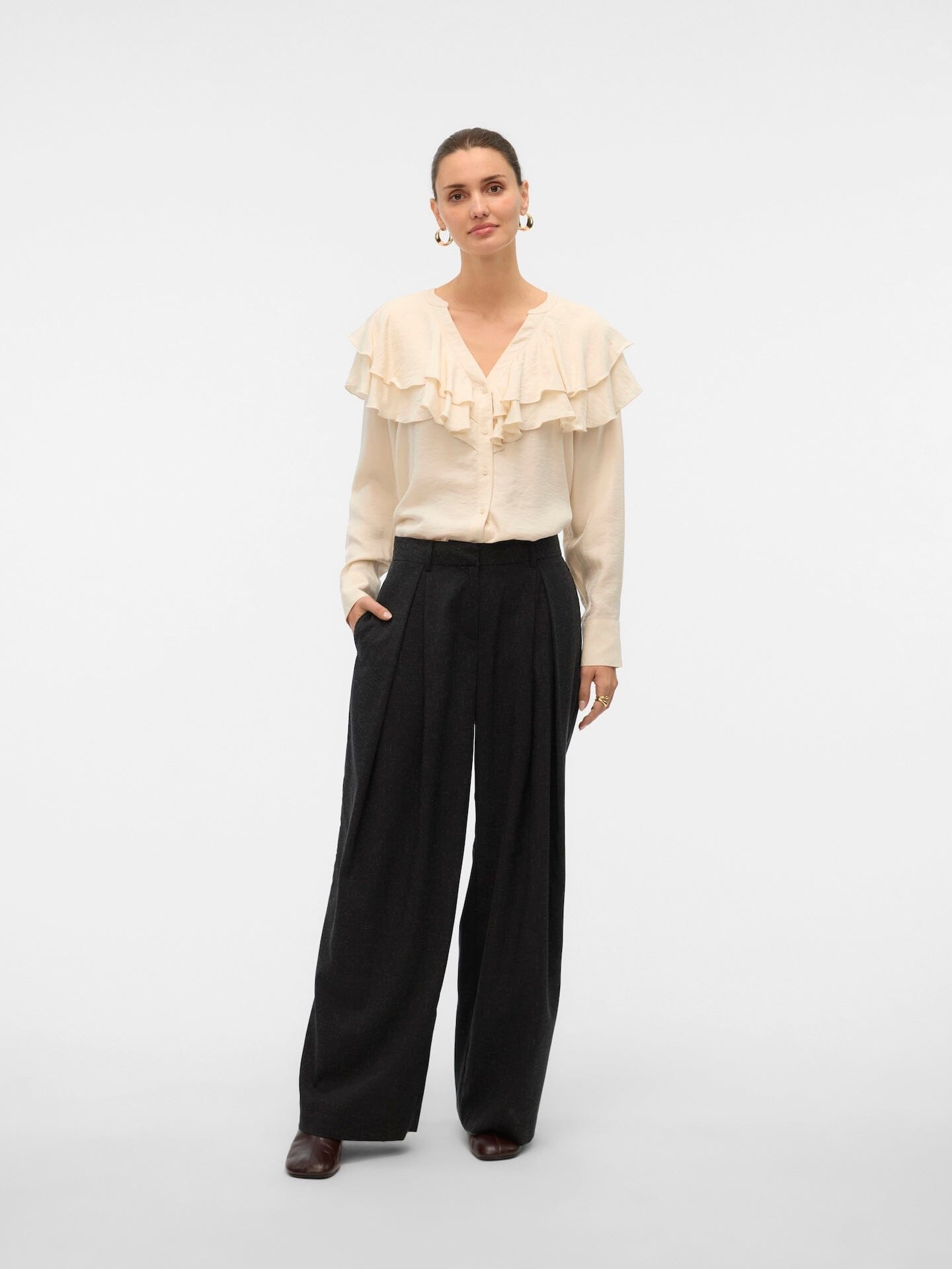Lizzi Flounce Top | Birch Blouse Vero Moda 