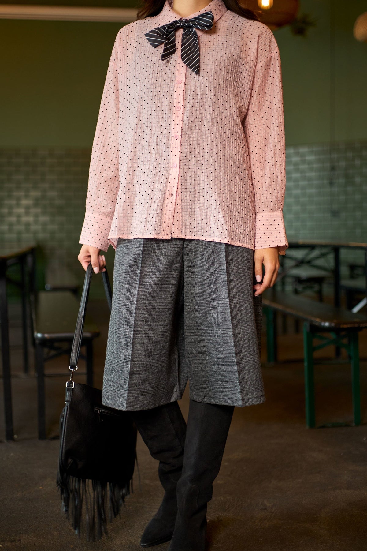 Luciano Jorts | Dark Grey Trousers Black Colour 