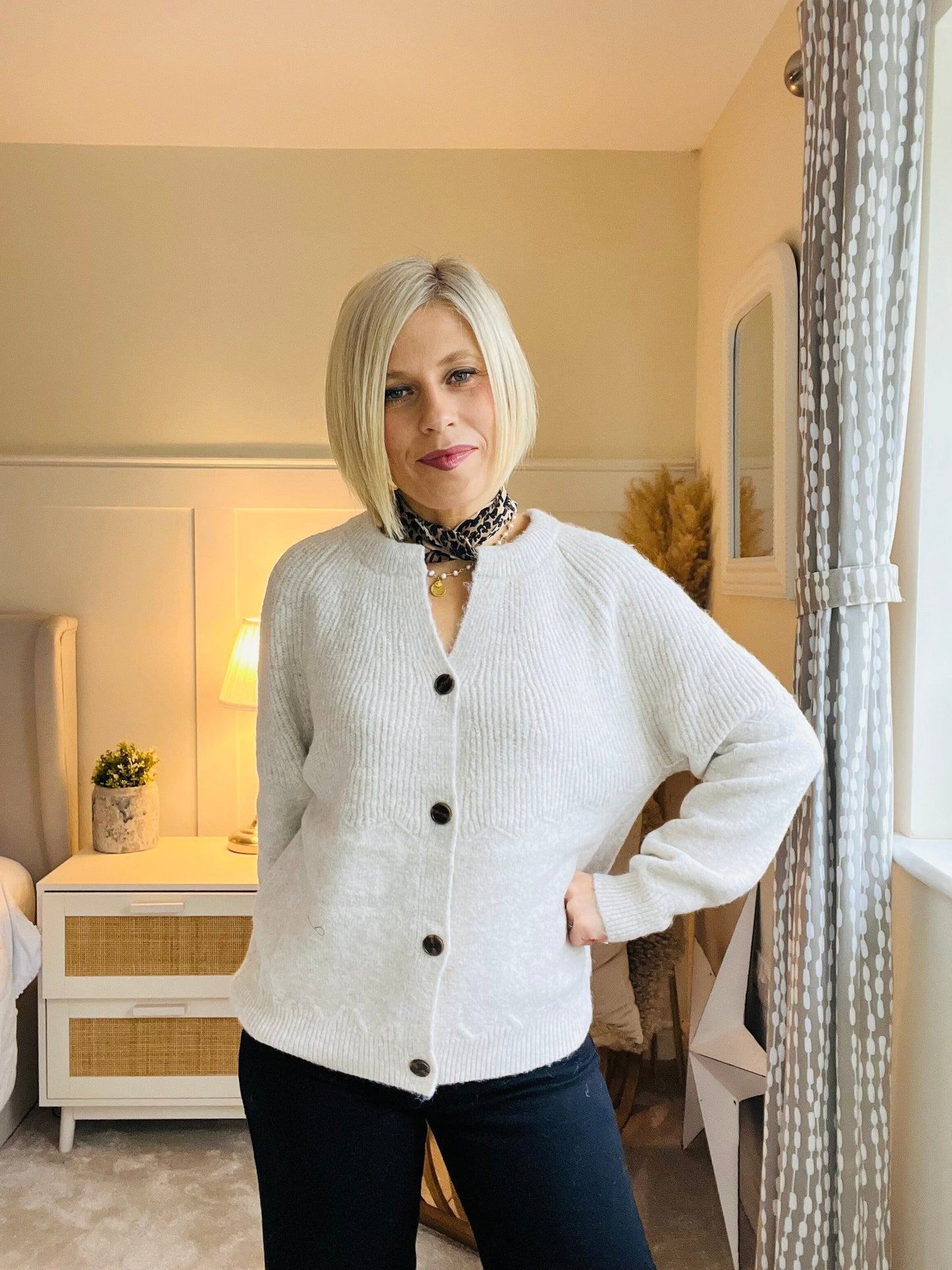 Macie Cardigan | 2 Colours Knitwear Parisienne Collection 