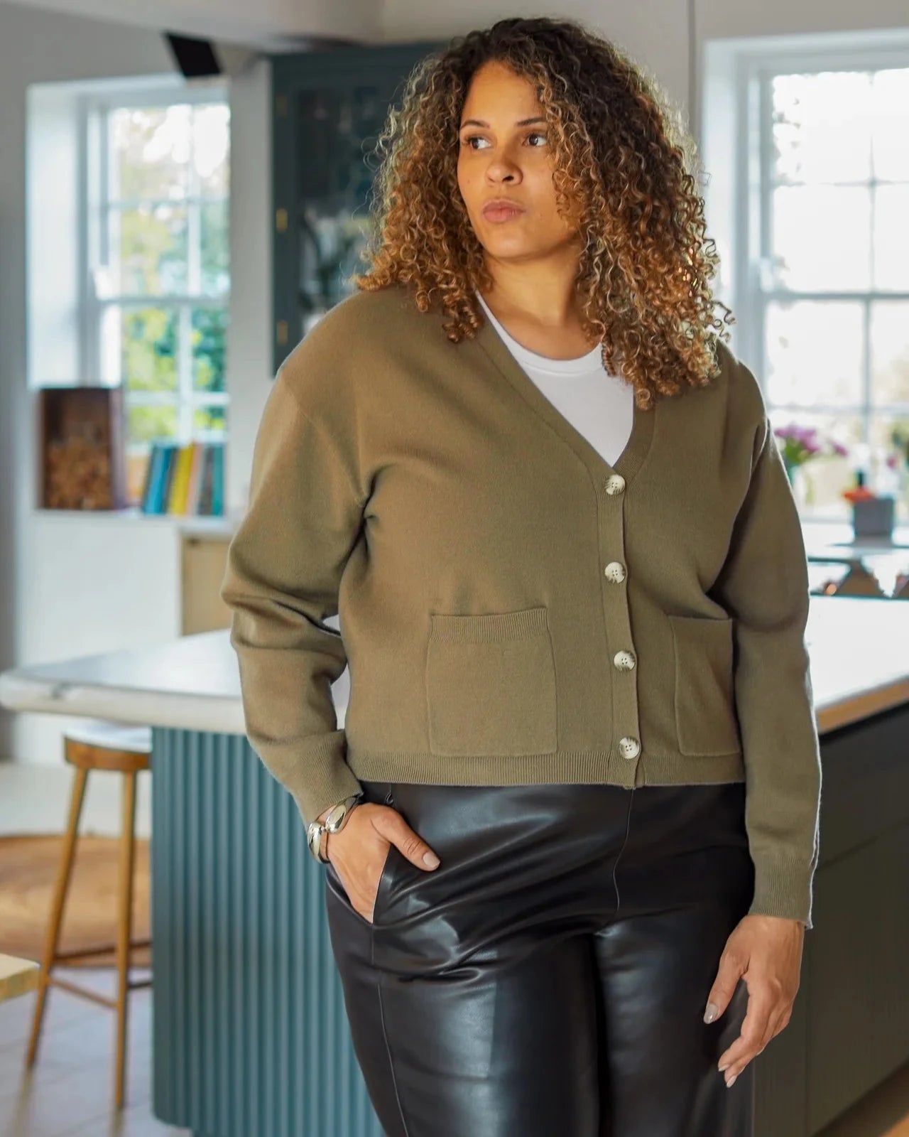 Margaret Cardigan | Khaki Cardigan Chalk 