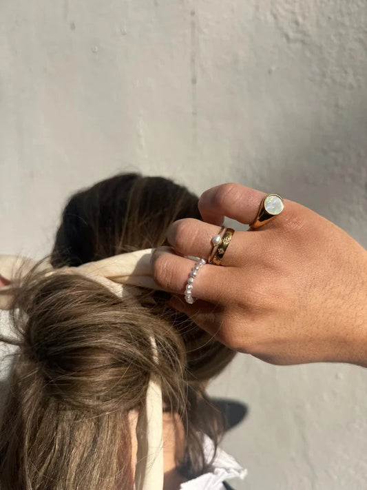 Matisse Ring Ring Iris & I 