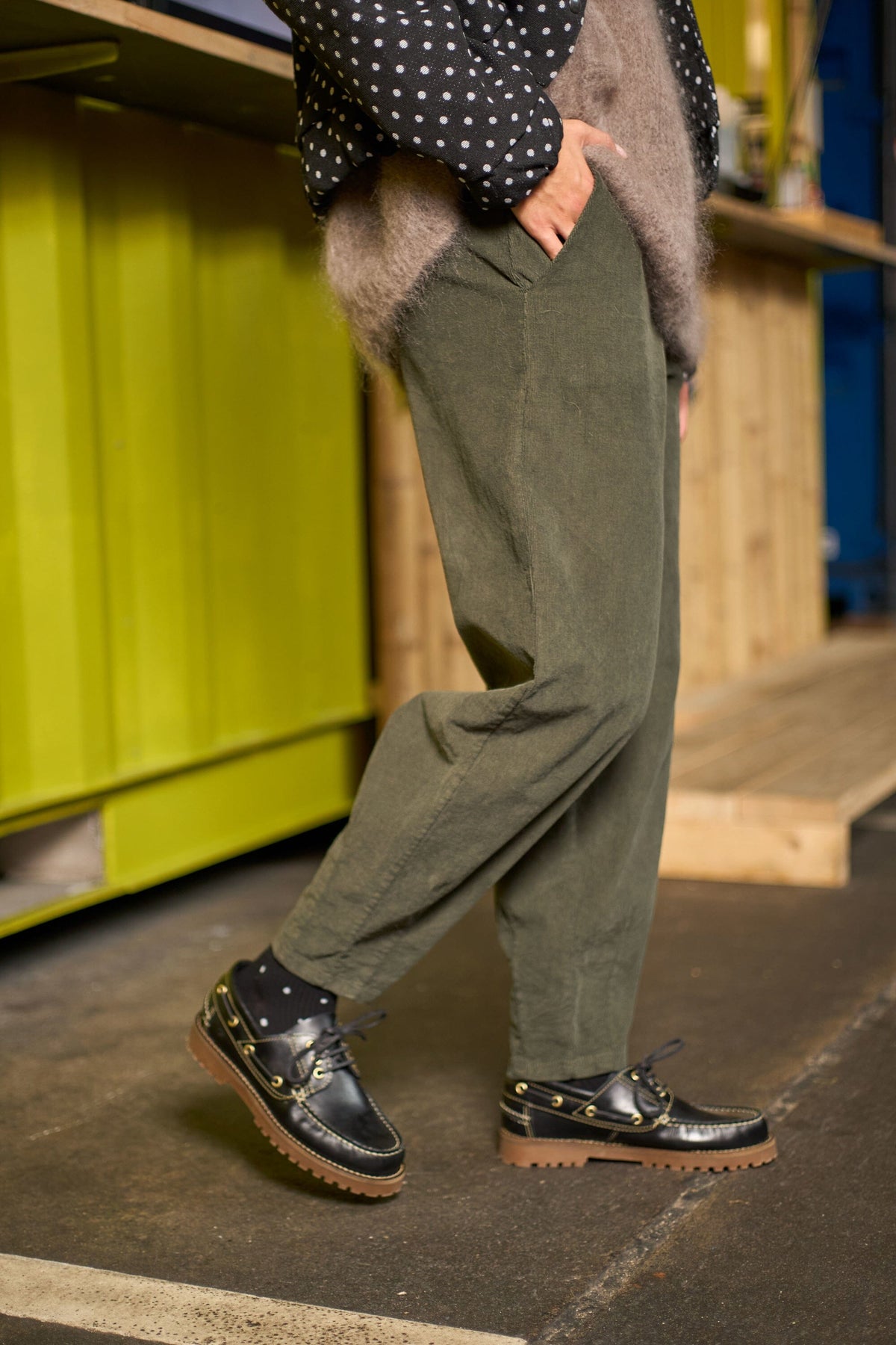 Memphis Barrel Pant | 2 Colours Trousers Black Colour 