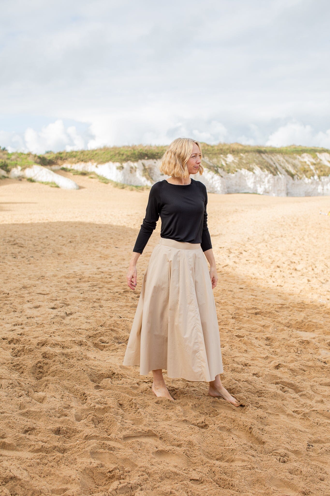 Monica T-Shirt | Black Shirts & Tops Chalk 
