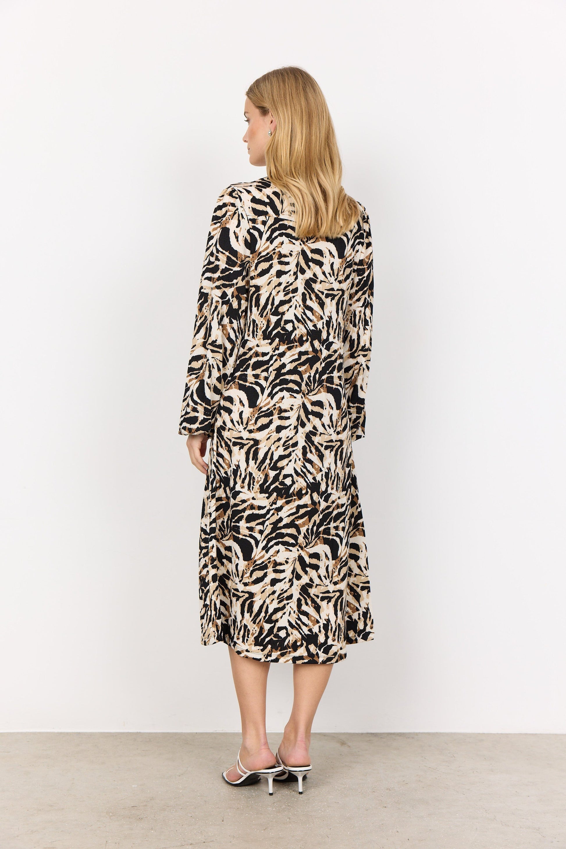 Perla Dress | Sand Dress Soya Concept 