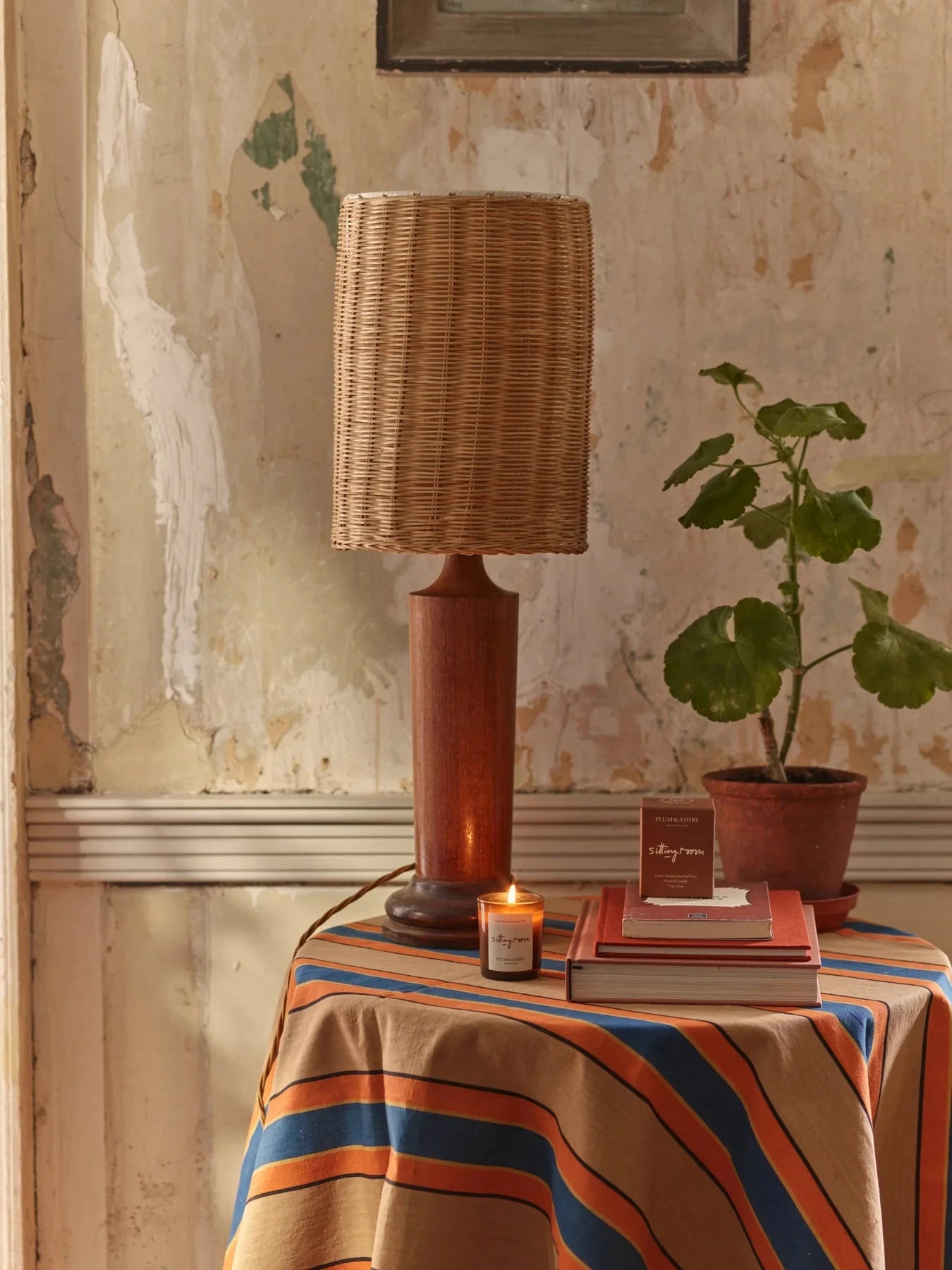 Plum & Ashby Votive | Sitting Room Candle Plum & Ashby 