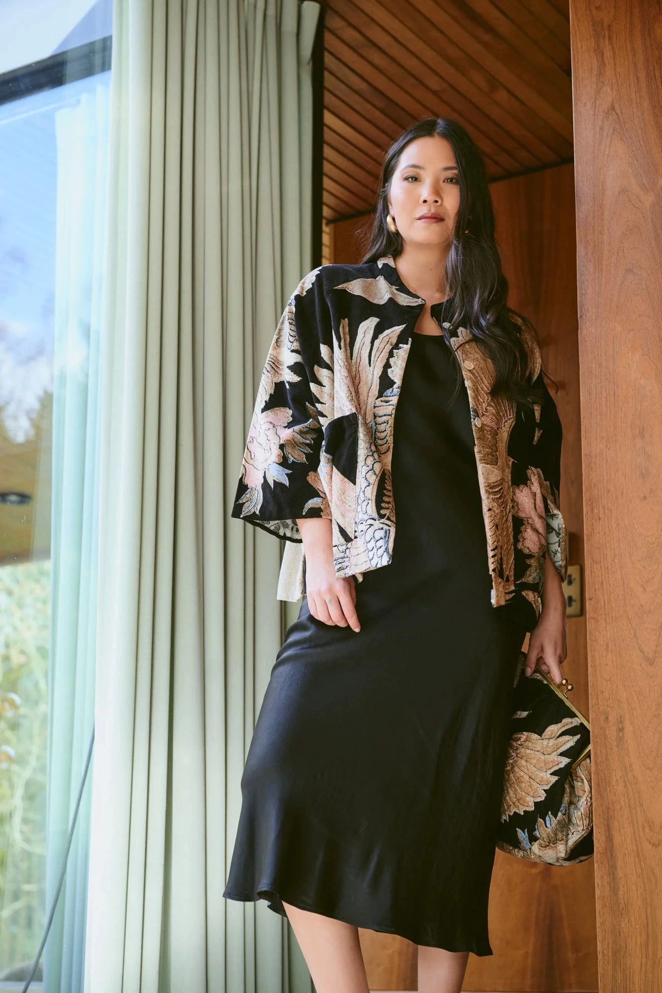 Velvet Jacket | Crane | Black Kimonos One Hundred Stars 