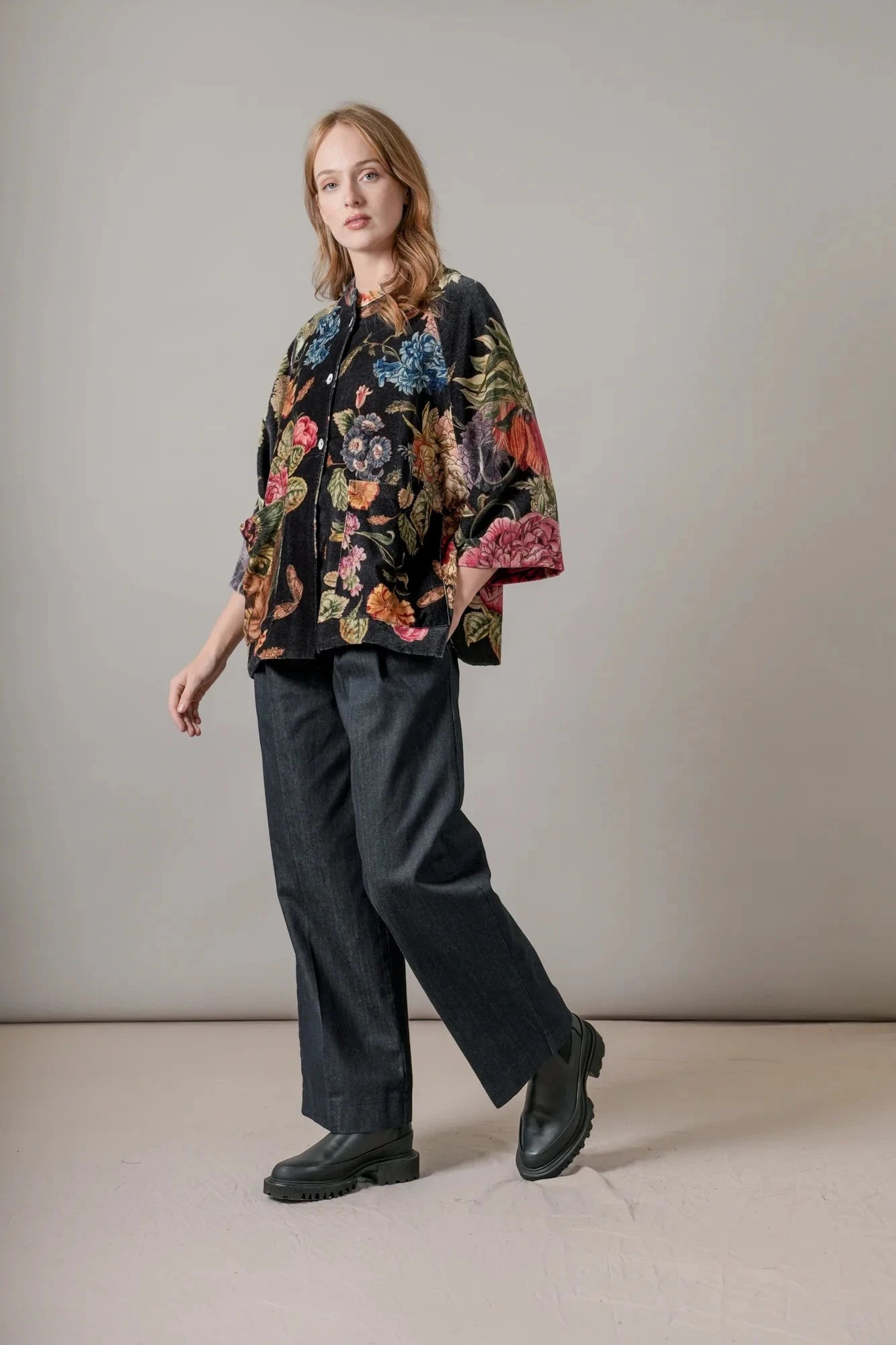 Velvet Jacket | Primula | Black Kimonos One Hundred Stars 