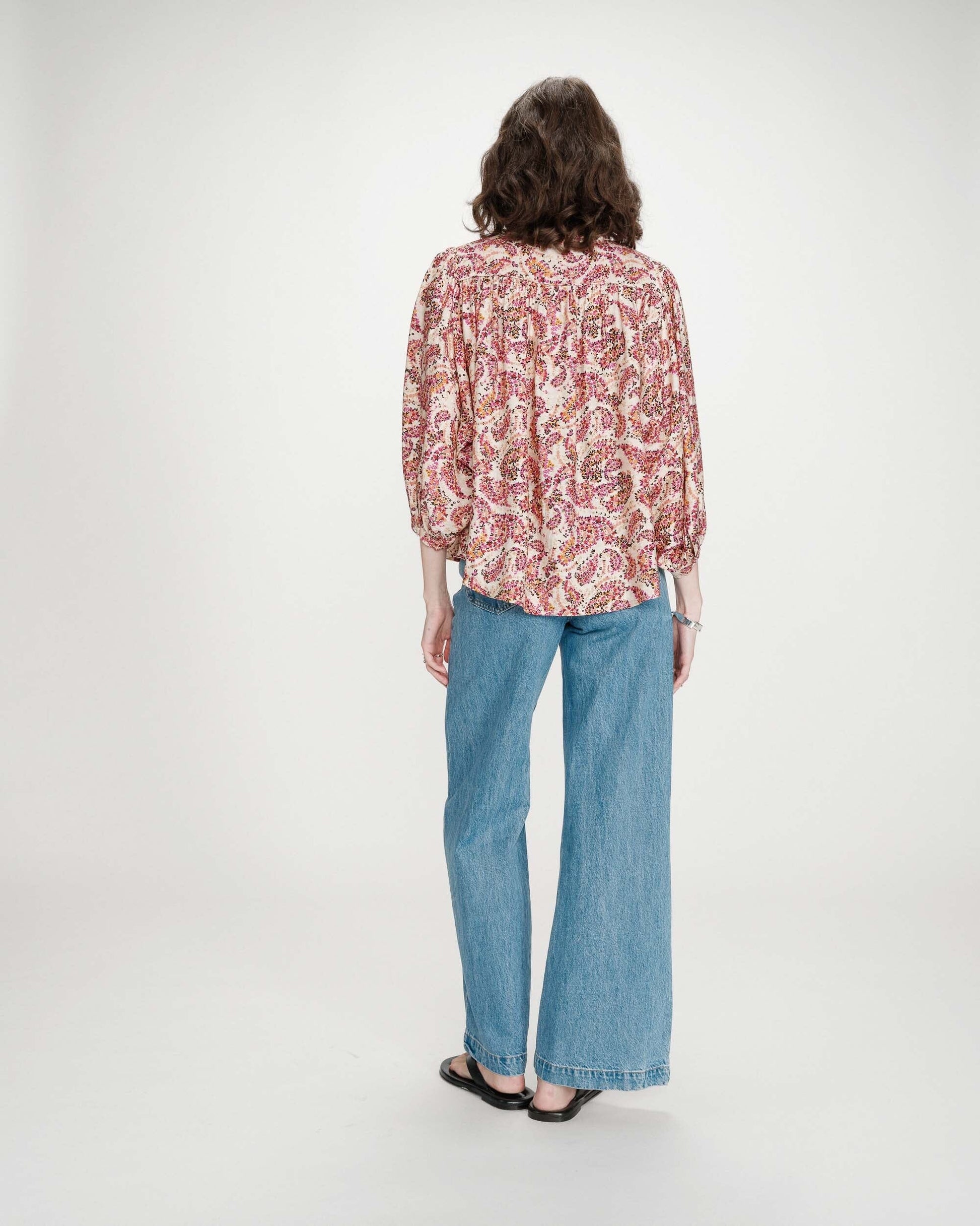 Vezia Blouse | Peach Blouse Grace and Mila 