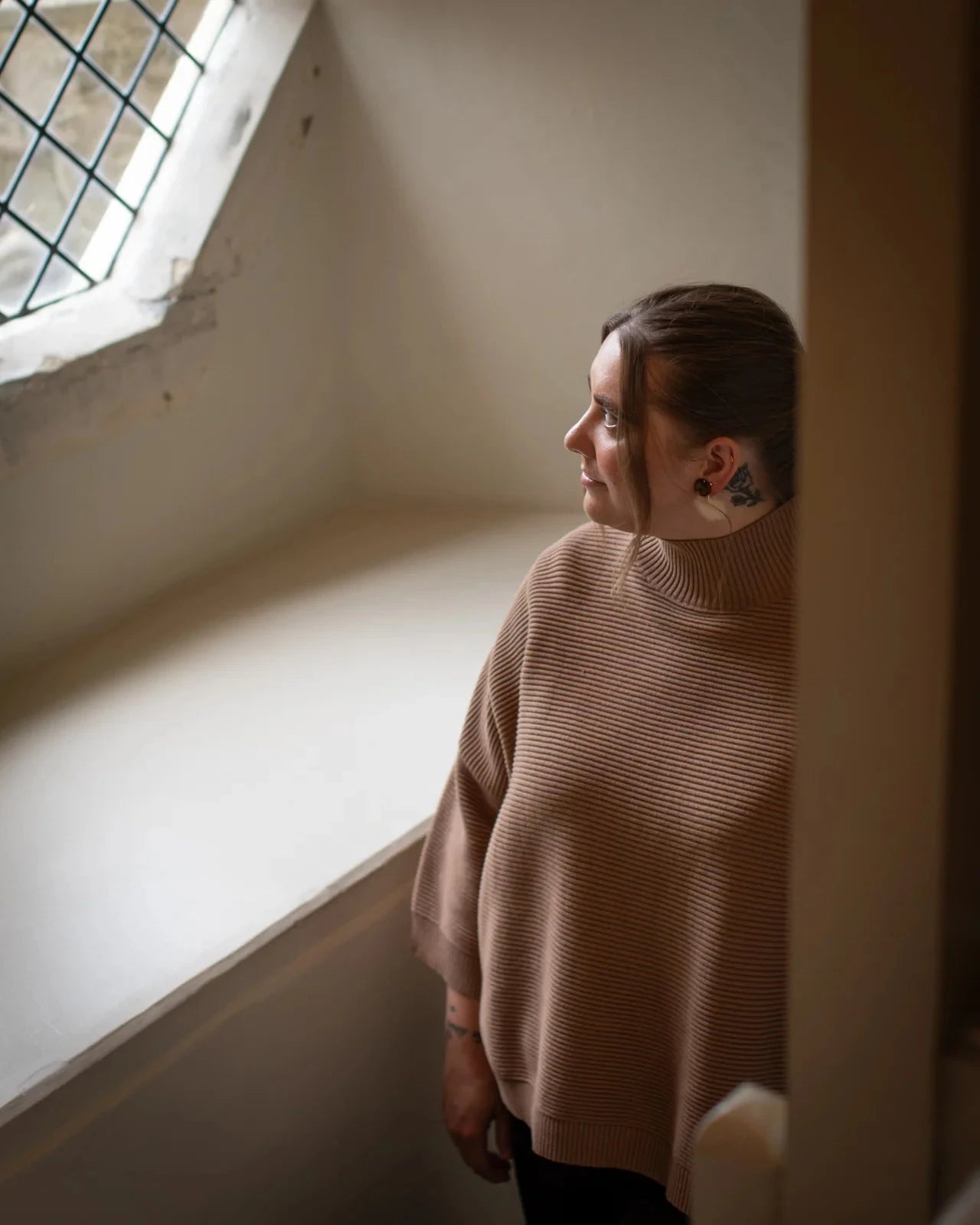 Vicki Jumper | Dark Tan Shirts & Tops Chalk 