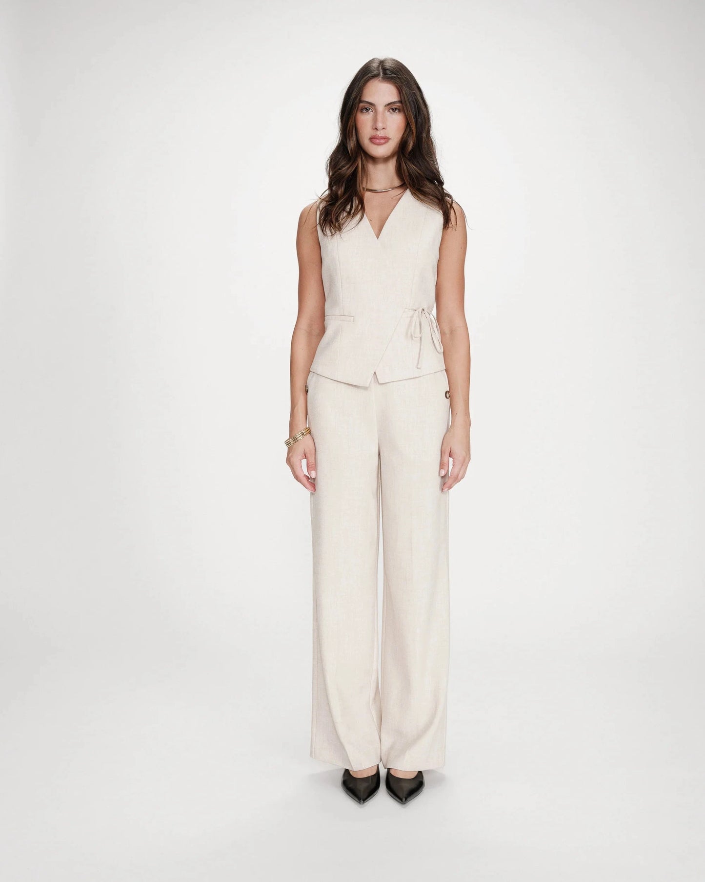 Vilmont Waistcoat | Sable Waistcoat Grace and Mila 