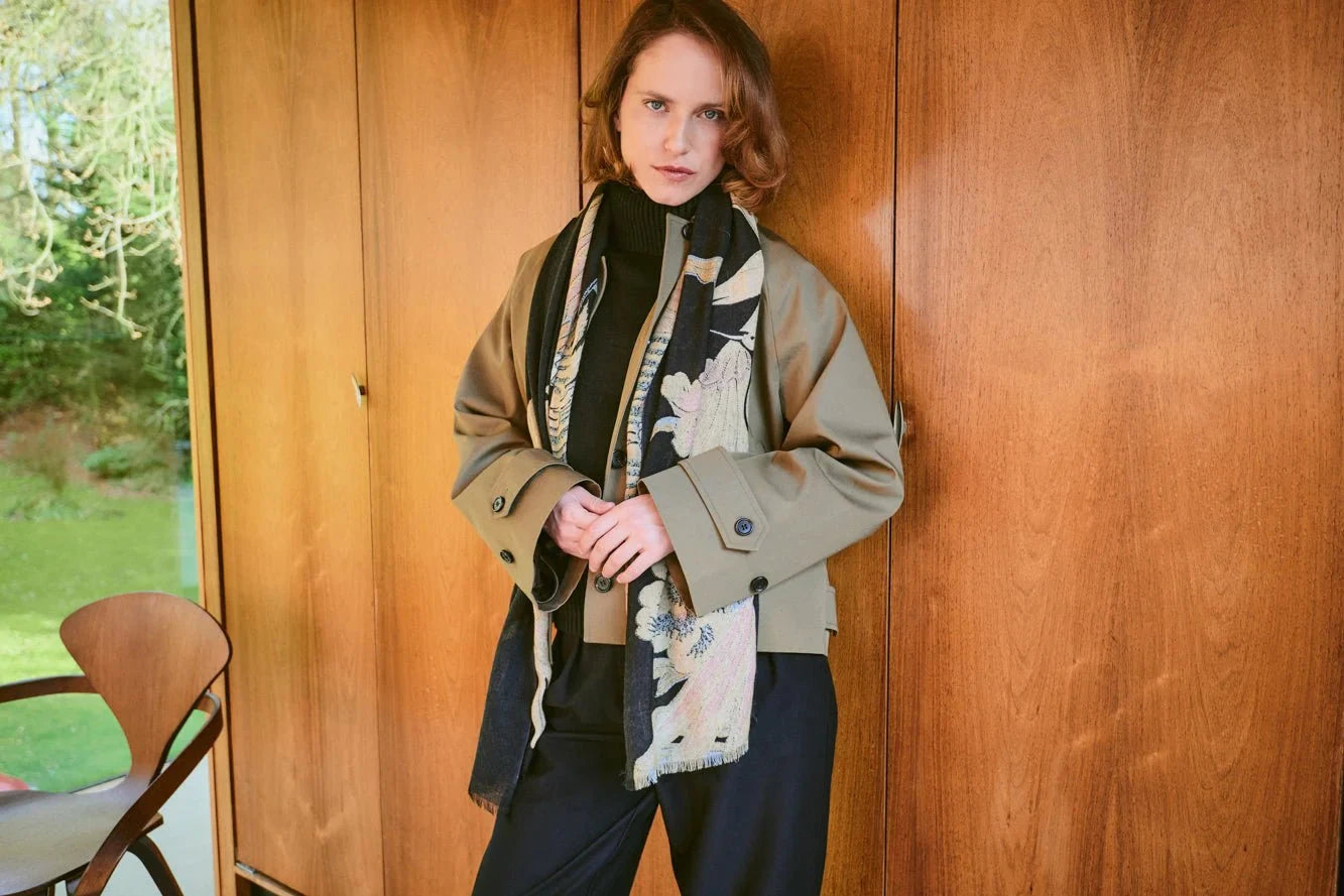 Wool Scarf | Crane | Black Scarves One Hundred Stars 