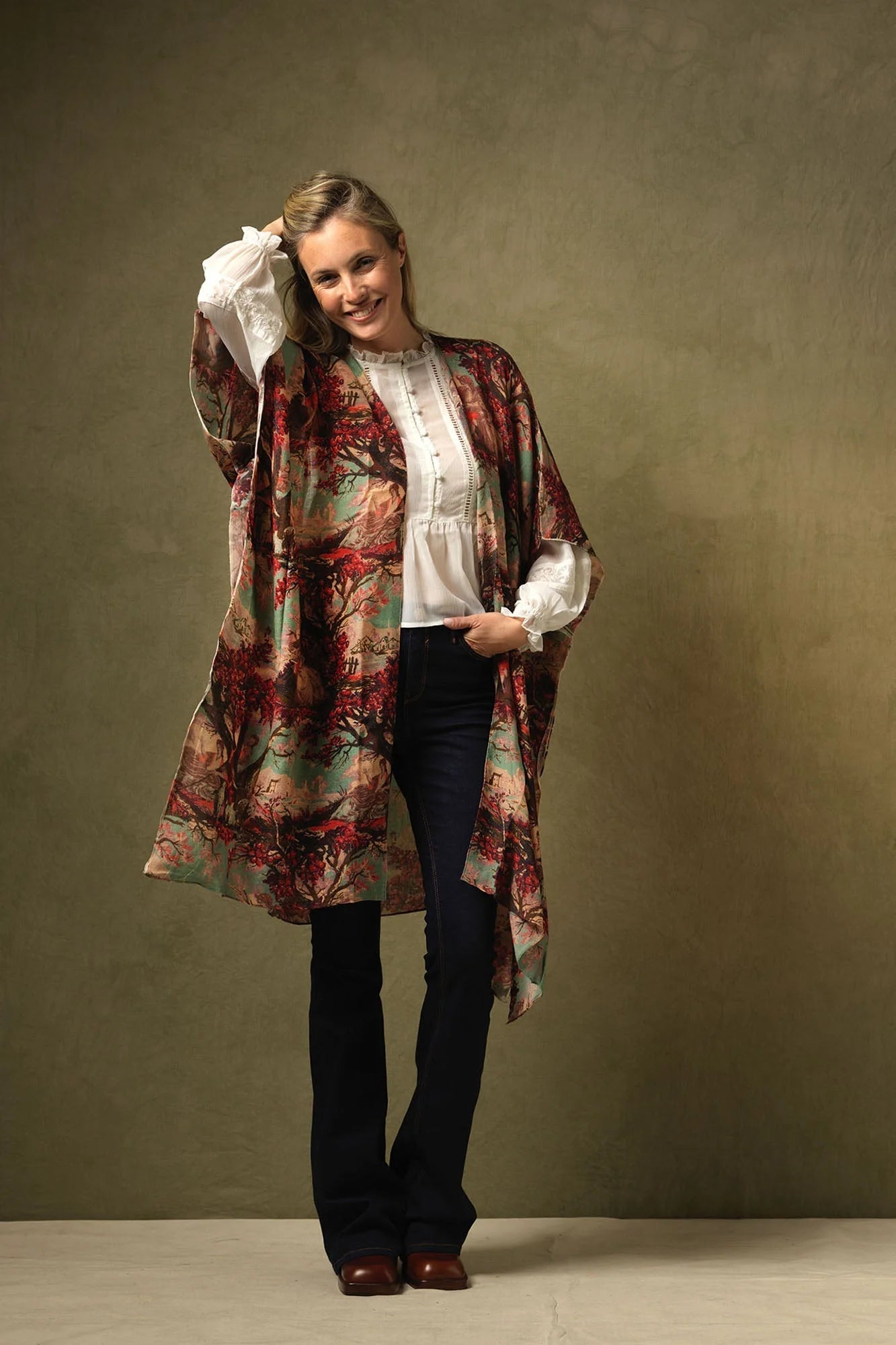 Wool Throwover | Country Toile Berry Casual Kimonos One Hundred Stars 
