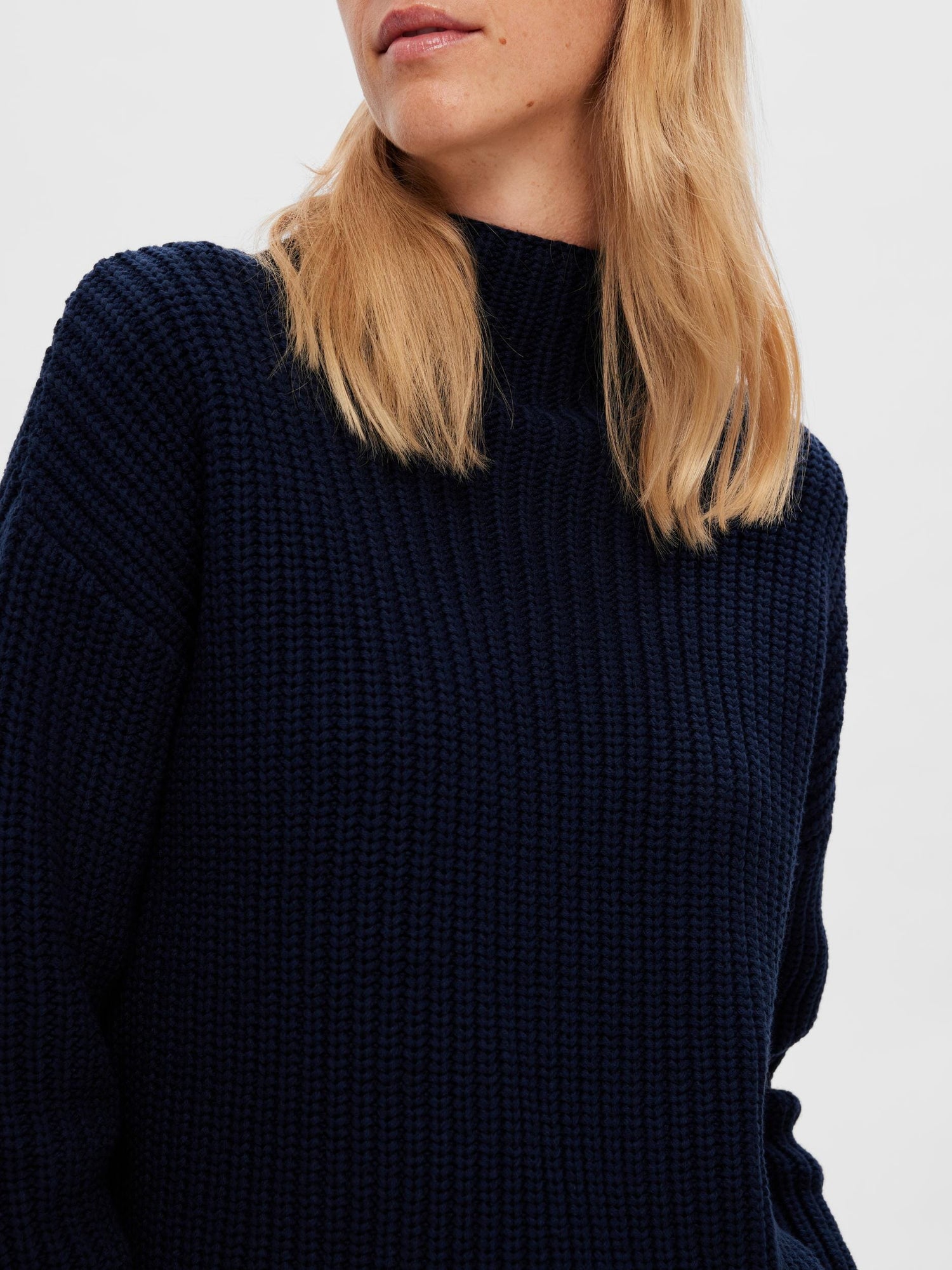 Selma Knitted Pullover | Dark Sapphire Shirts & Tops Selected Femme 