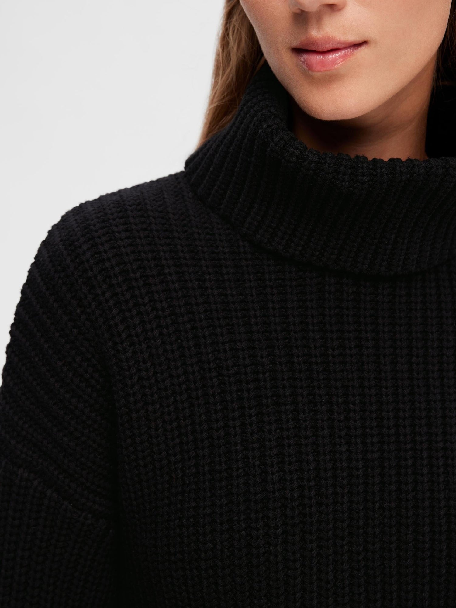 Selma Knitted Rollneck | Black Shirts & Tops Selected Femme 